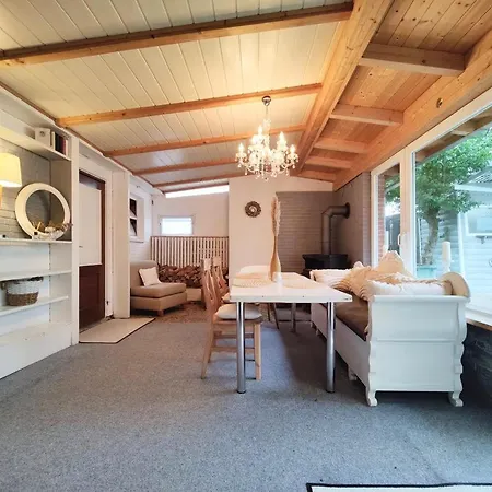 Leni Holiday home *